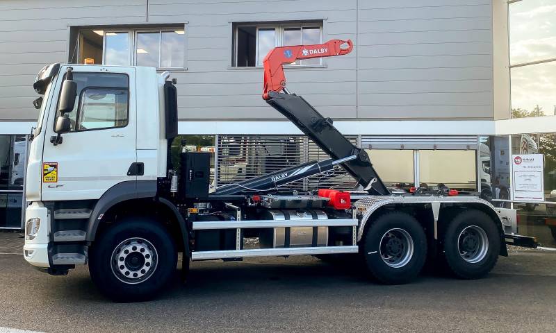 DAF CF 480 6x4 - POLYBENNE DALBY CÔTÉ